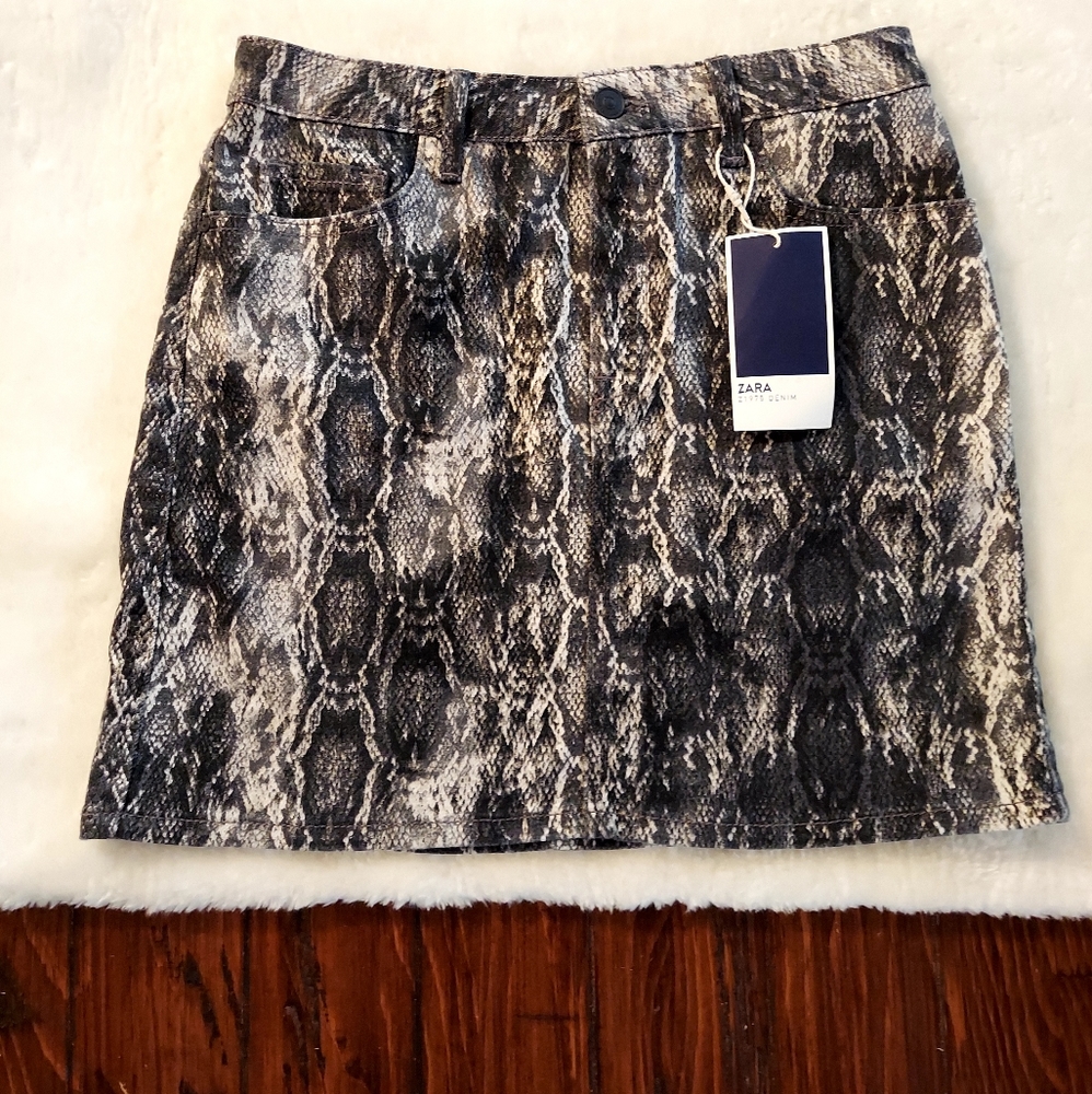 Zara Jean Skirt